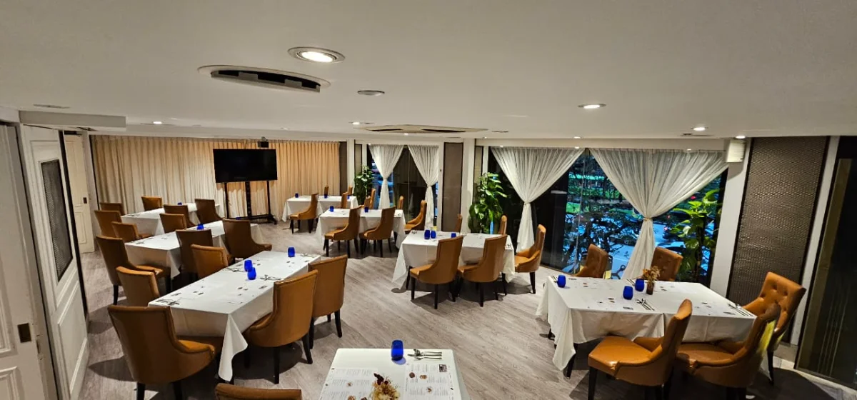 CALI, Ascott Raffles Place venue in 2 Finlayson Green, Singapore 049247